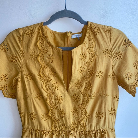 Madewell scalloped eyelet midi dress - Picture 3 of 5